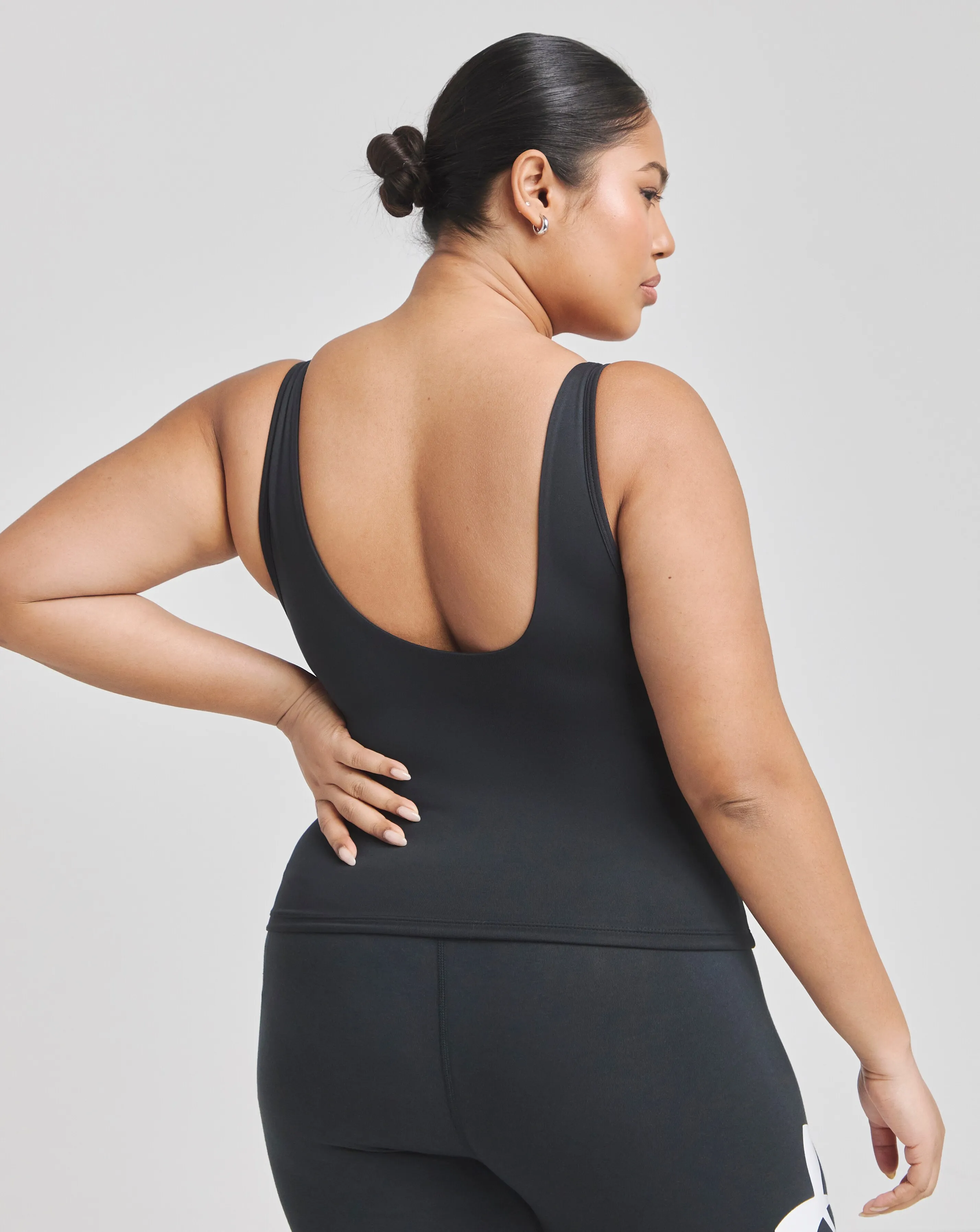 Under Armour Motion Tank | Simply Be